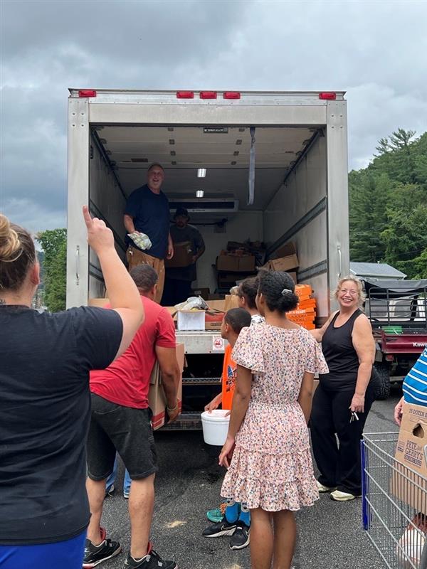 Union Mission staff delivered food to local residents, ensuring nothing was wasted as the large commercial freezer failed.